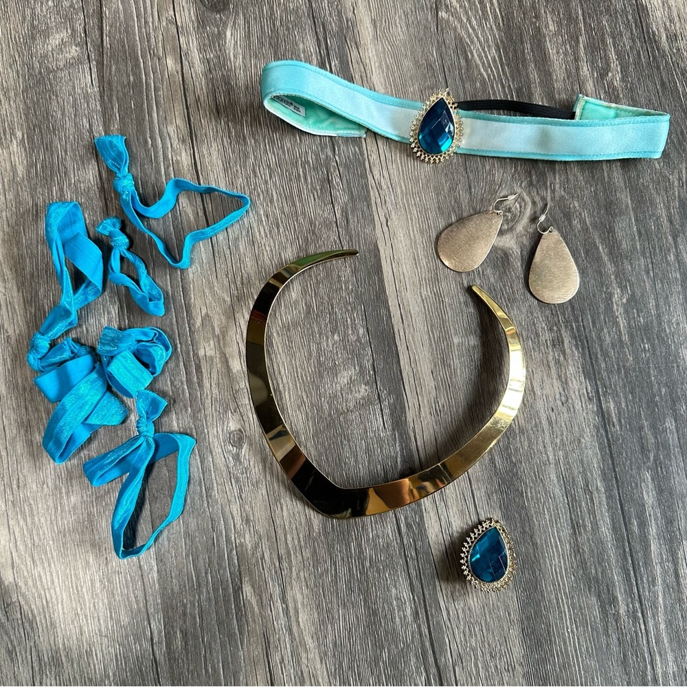 Disney Princess Jasmine Jewel Accessory Set costume